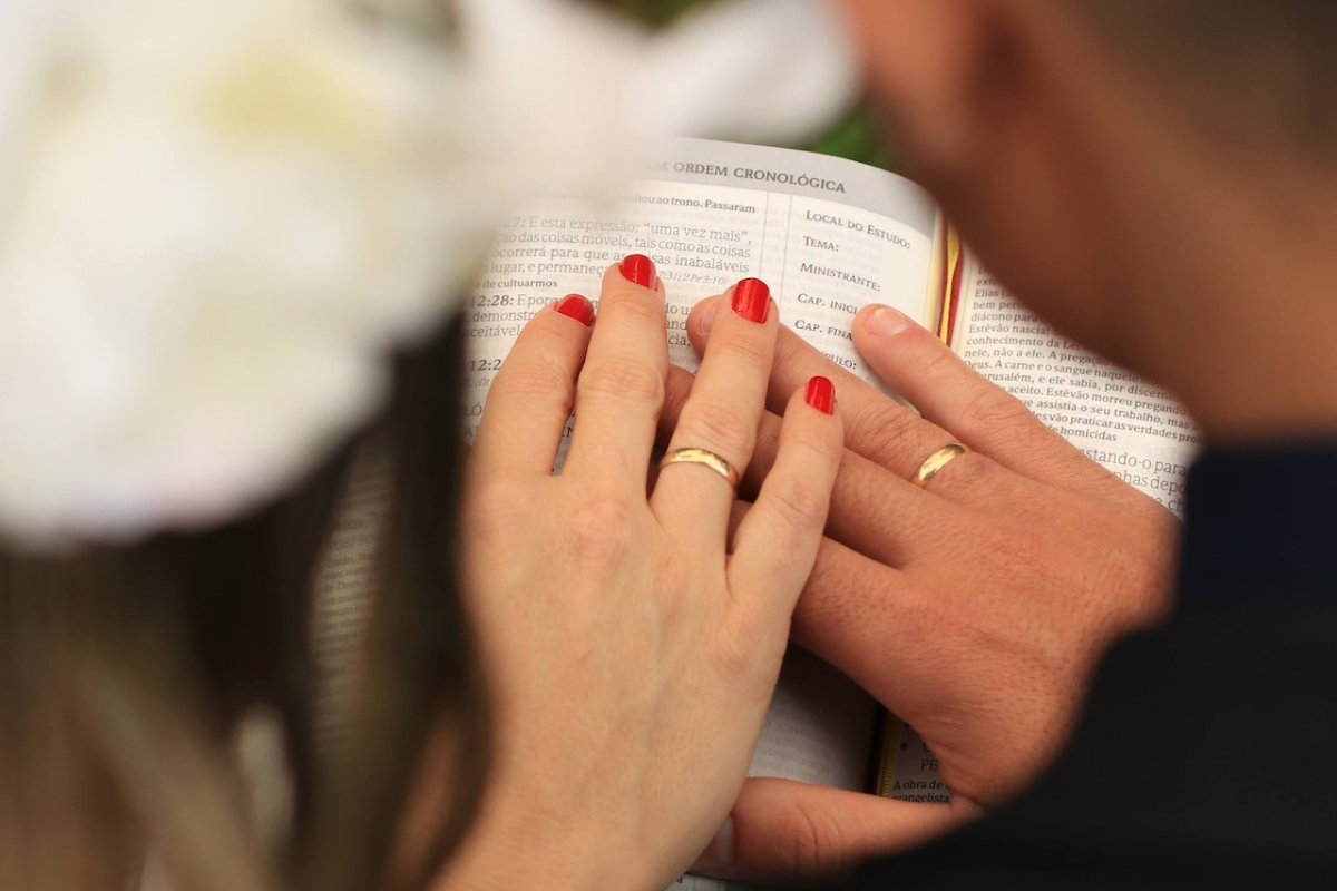 Como Ter um Casamento Abençoado: 7 Passos Bíblicos
